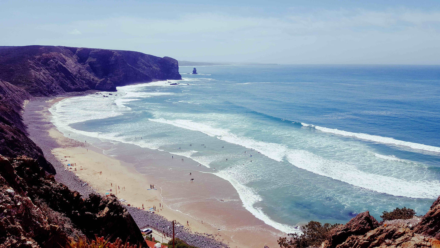 12. Apr - 19. Apr COSTABOARD VATER & KIND SURF RETREAT, Portugal